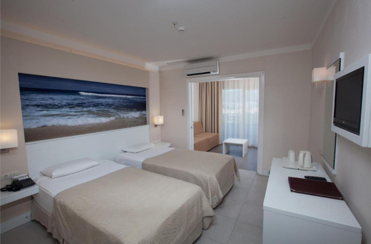 Batihan Beach Resort & Spa Kusadası Exterior foto