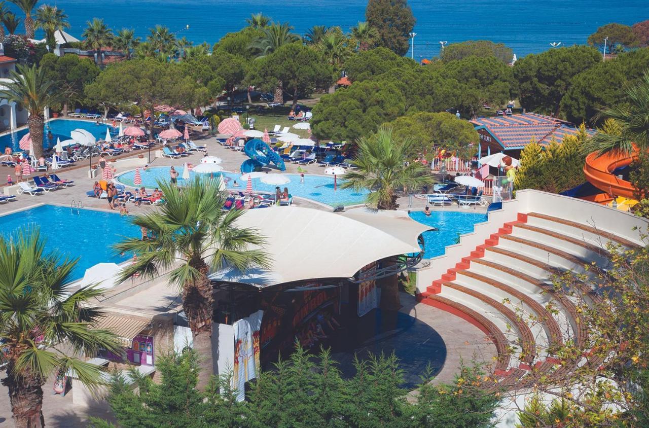 Batihan Beach Resort & Spa Kusadası Exterior foto