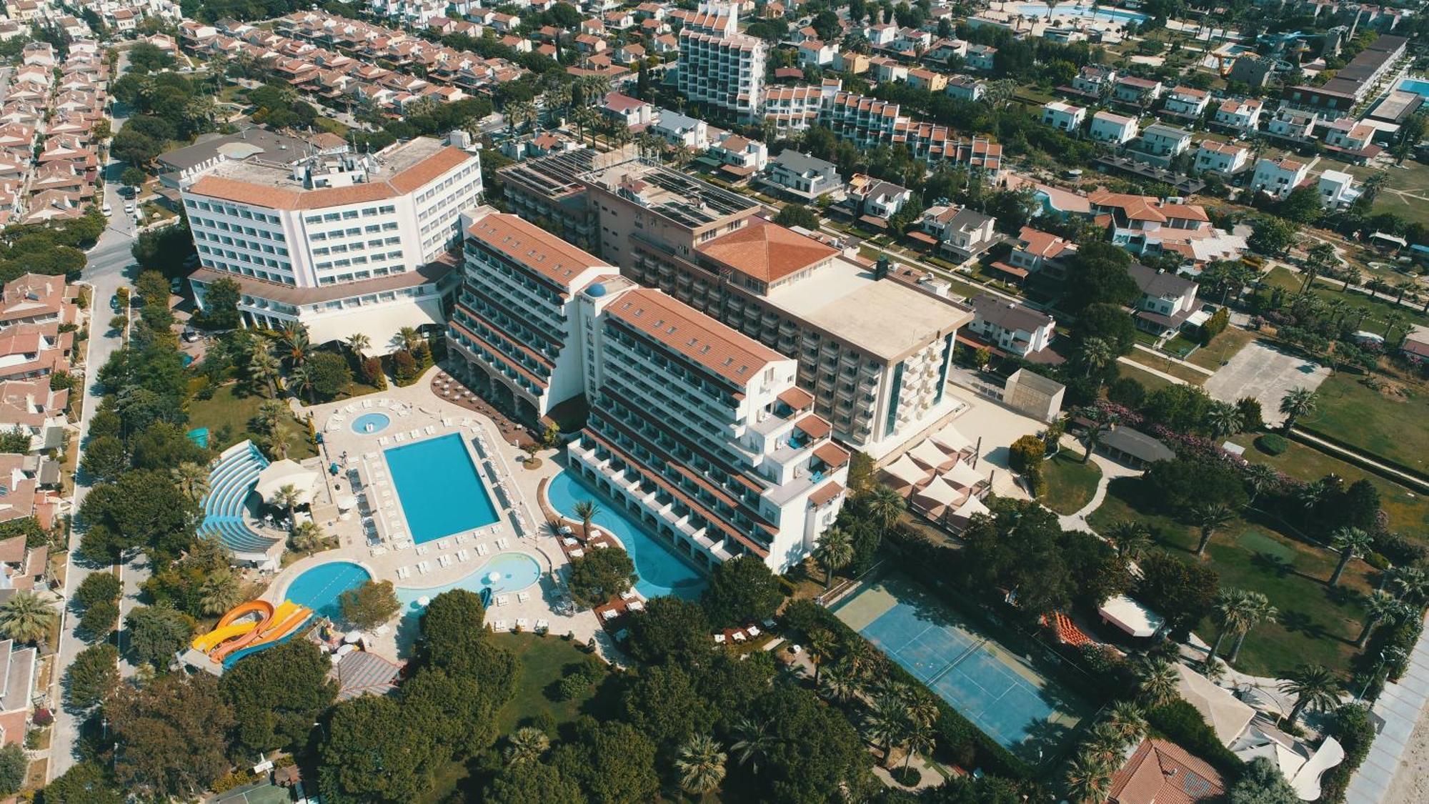 Batihan Beach Resort & Spa Kusadası Exterior foto